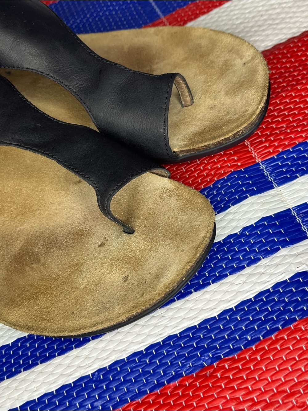 Dansko Reece women's thong sandals black waxy burnished leather Size 11.5 EU 42 - Picture 2 of 12